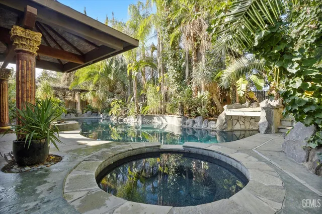 a view of outdoor space yard and patio