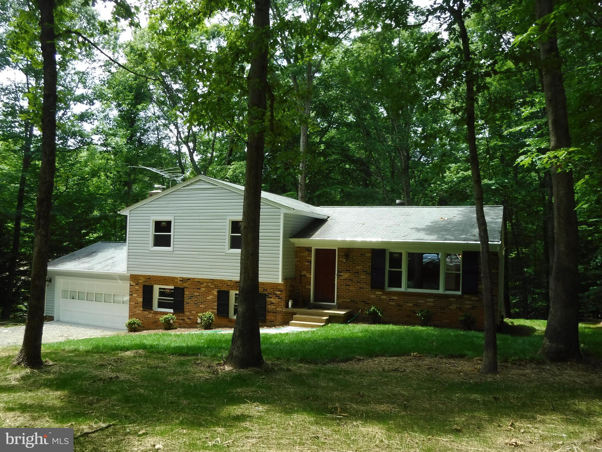 12054 Kahns Road Manassas, VA 20112 - Photo 2 of 30 Front