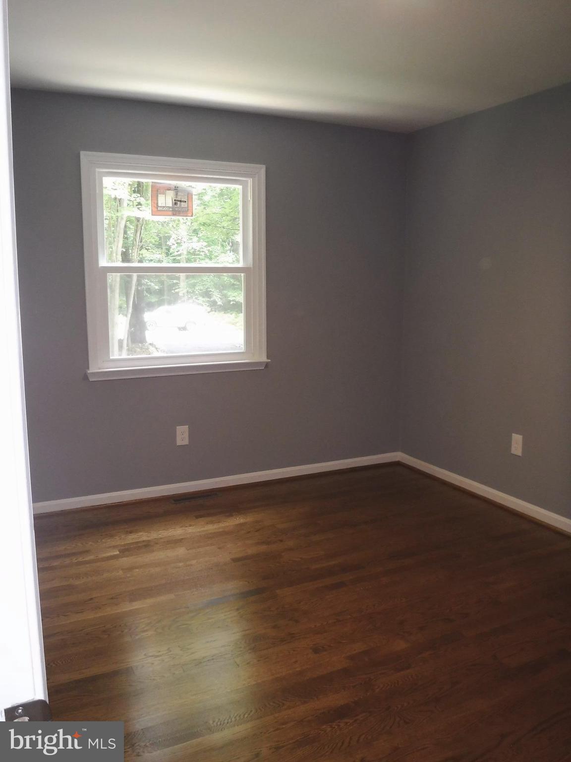 12054 Kahns Road Manassas, VA 20112 - Photo 22 of 30 Second Bedroom