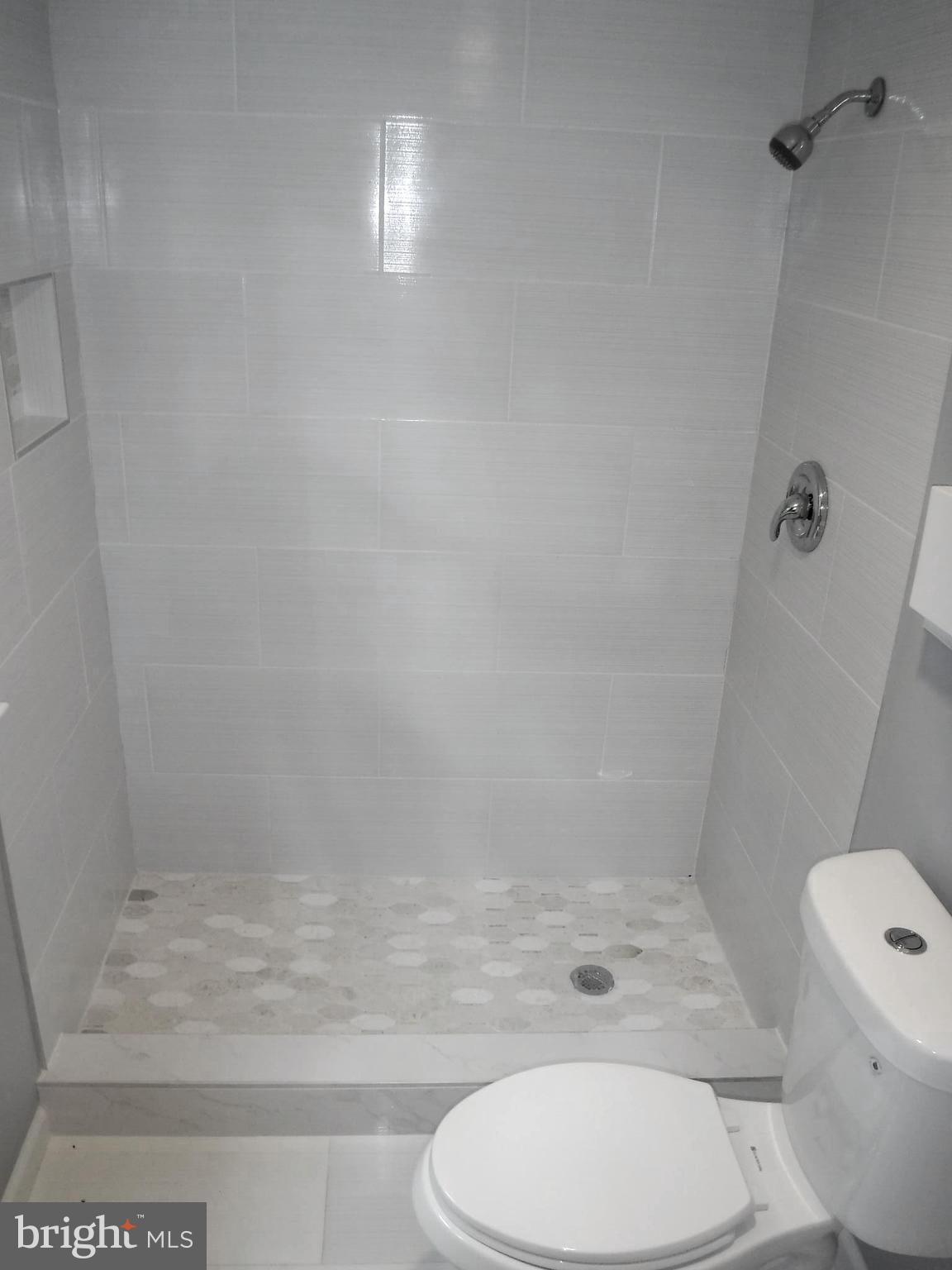 12054 Kahns Road Manassas, VA 20112 - Photo 26 of 30 Third Bath in the lower level