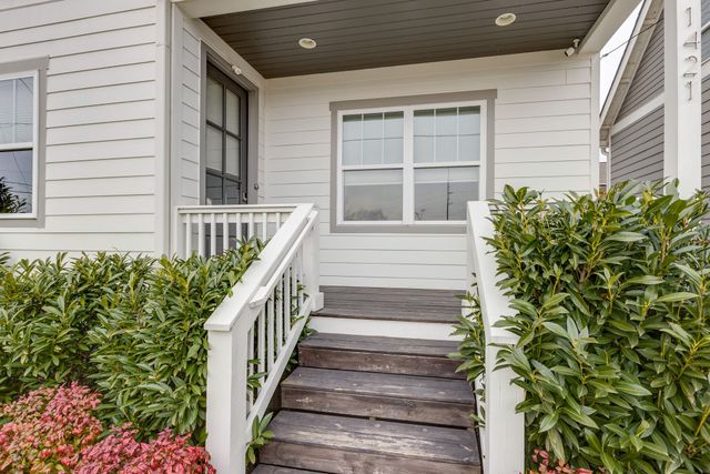 $755,000 | 1421 54th Avenue North, Nashville, TN 37209