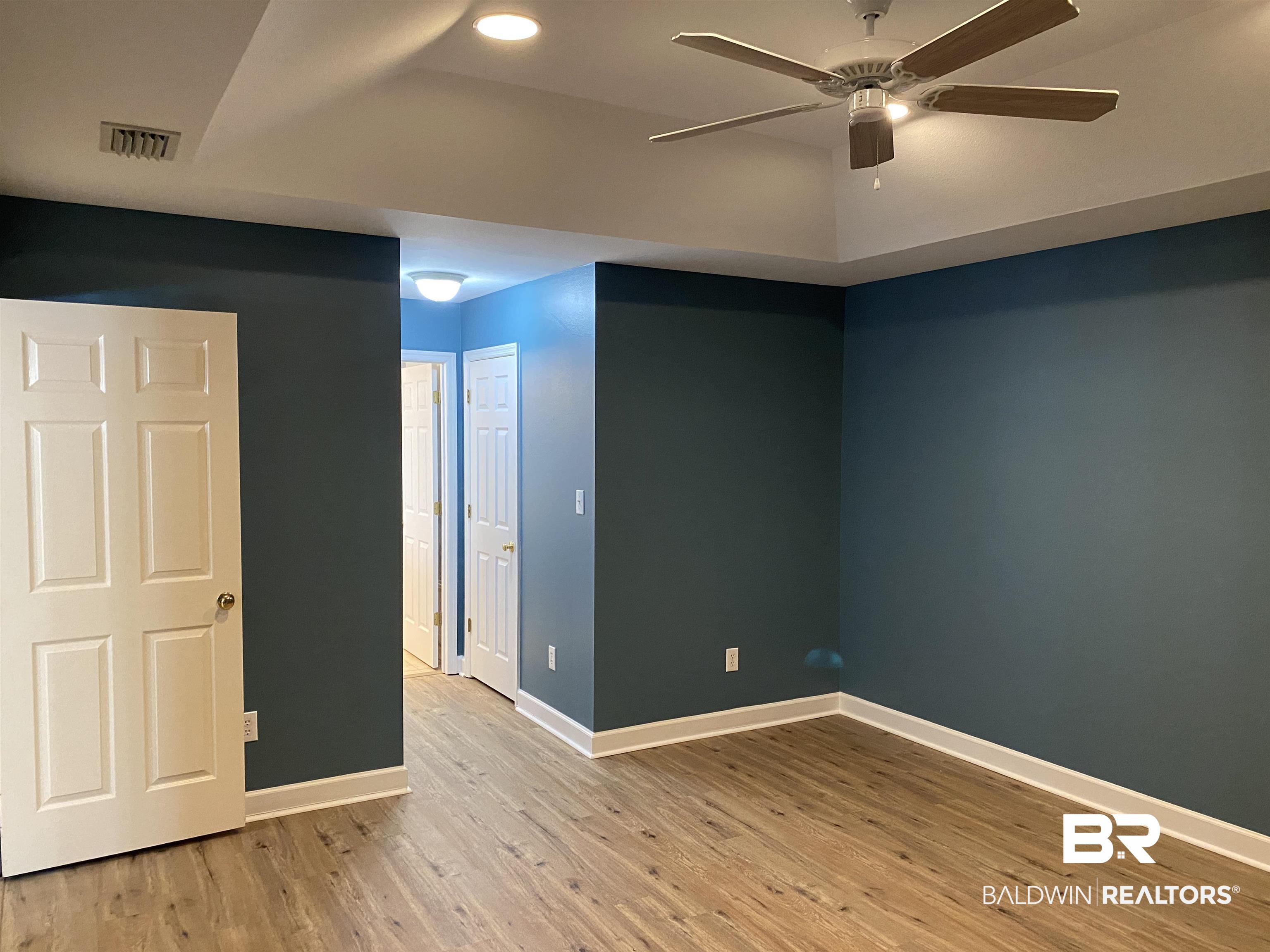 24610 Tarpon Lane Orange Beach, AL 36561 - Photo 9 of 31 Primary Bedroom