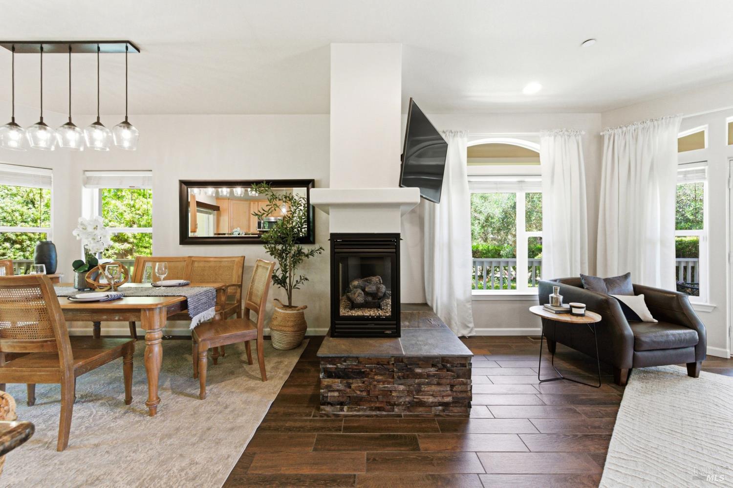 10041 Starr Road Windsor, CA 95492 - Photo 11 of 56