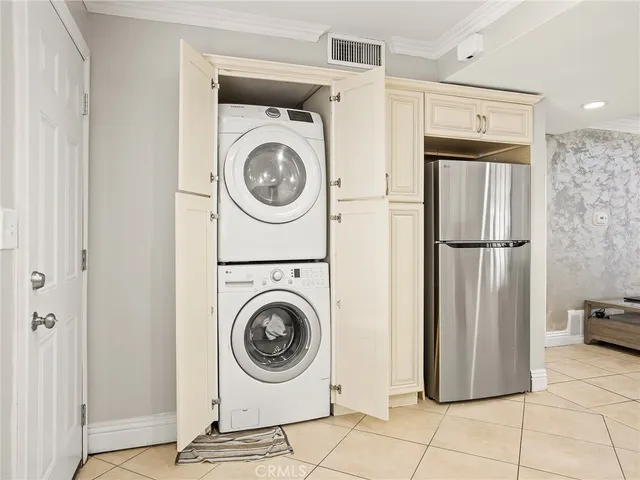 $1,175,571 | 12204 Gerald Avenue, Granada Hills, CA 91344