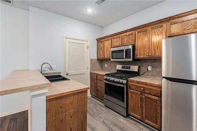 $245,000 | 15967 South Crestview Drive, Olathe, KS 66062