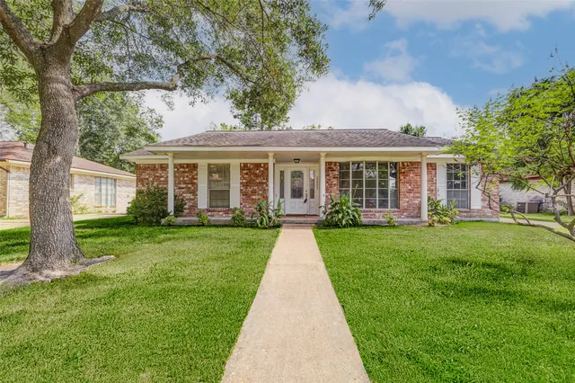 $2,000 | 22223 Hockaday Drive, Katy, TX 77450