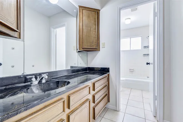 $2,000 | 22223 Hockaday Drive, Katy, TX 77450