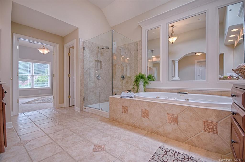 4018 Fawn Hill Road Matthews, NC 28105 - Photo 11 of 24 Gallery Image 11
