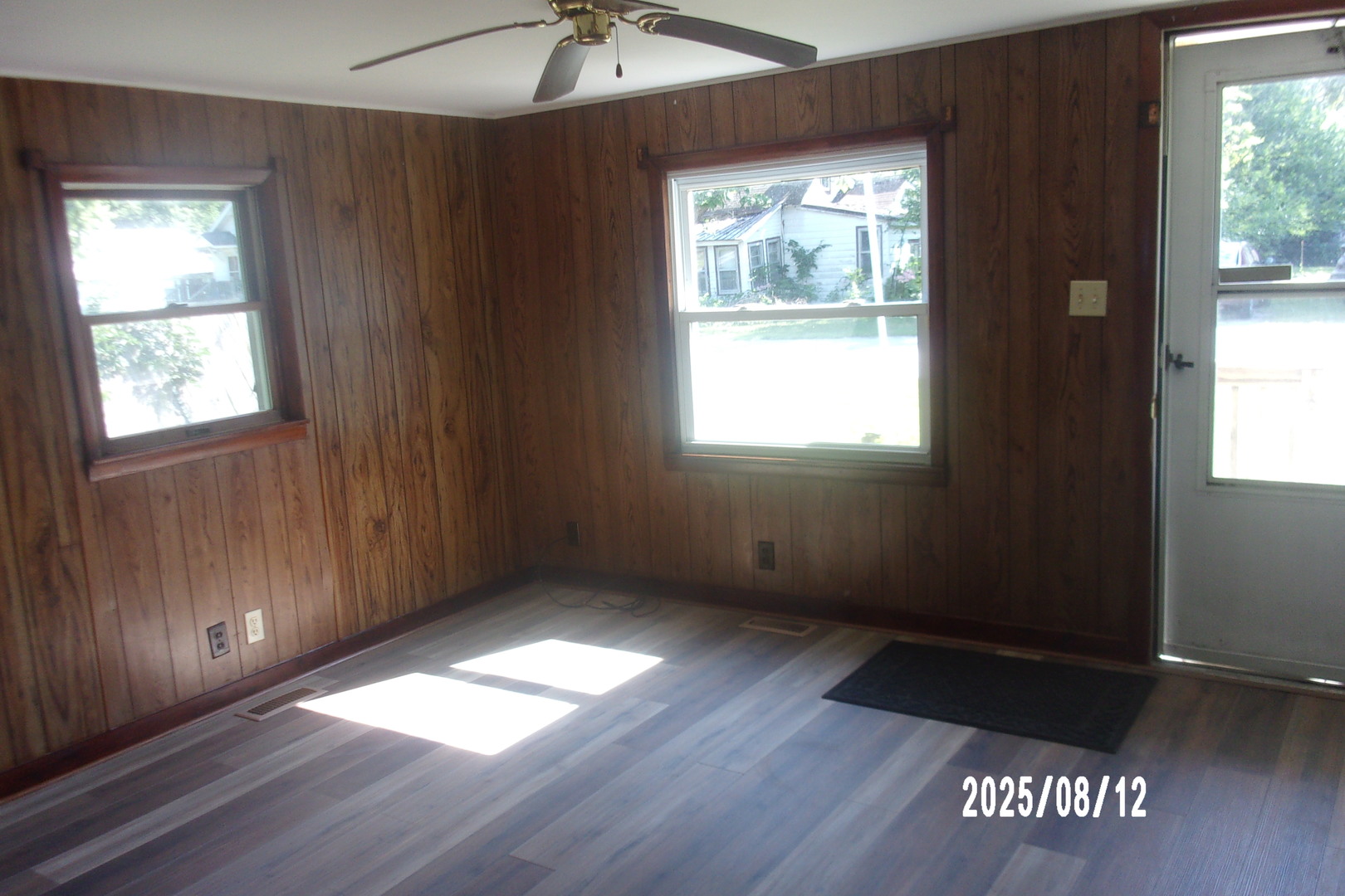 110 Mansfield Milford, IL 60953 - Photo 18 of 18