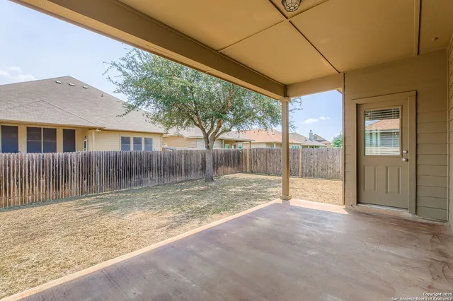 $325,000 | 424 Cactus Flower, Cibolo, TX 78108