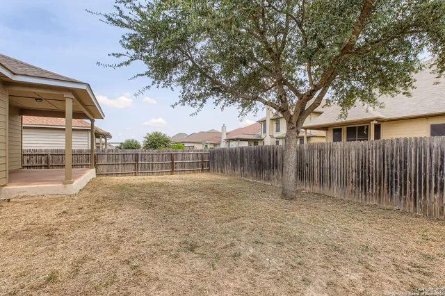 $325,000 | 424 Cactus Flower, Cibolo, TX 78108