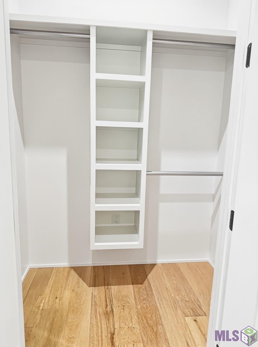5118 Grene Avenue Baton Rouge, LA 70809 - Photo 41 of 47 Guest Bedroom Closet