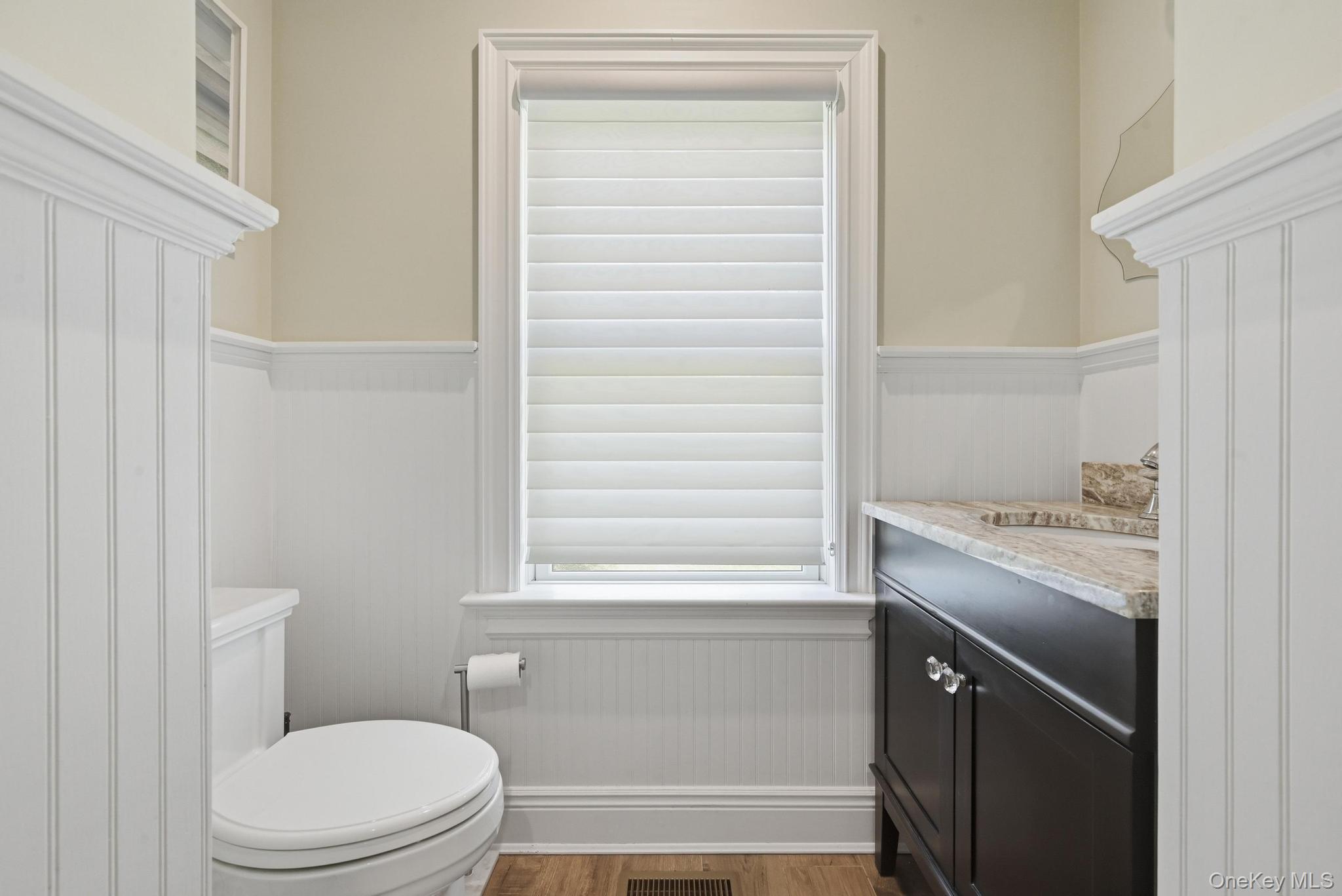 42 Skunks Misery Road Locust Valley, NY 11560 - Photo 20 of 50