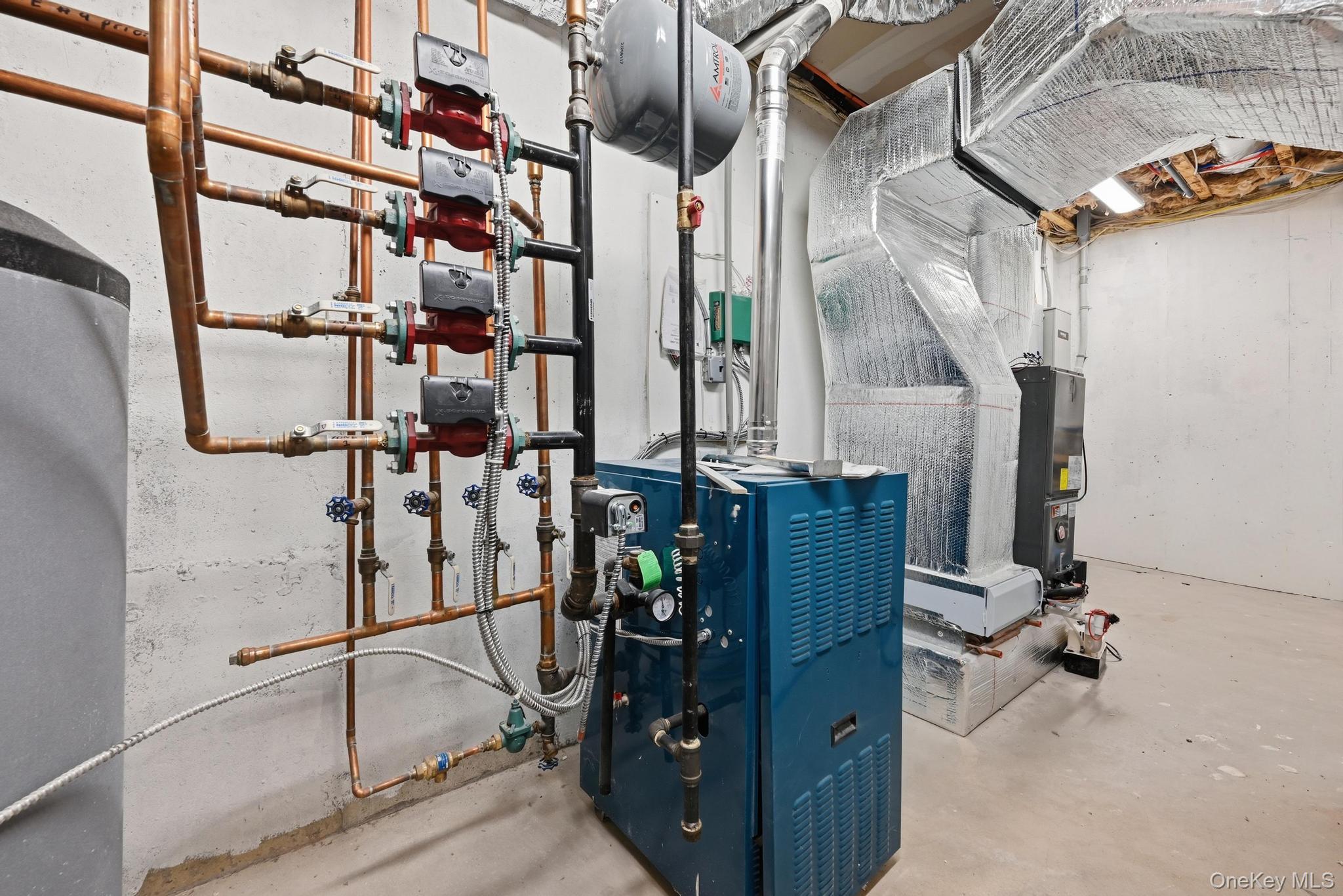 42 Skunks Misery Road Locust Valley, NY 11560 - Photo 40 of 50