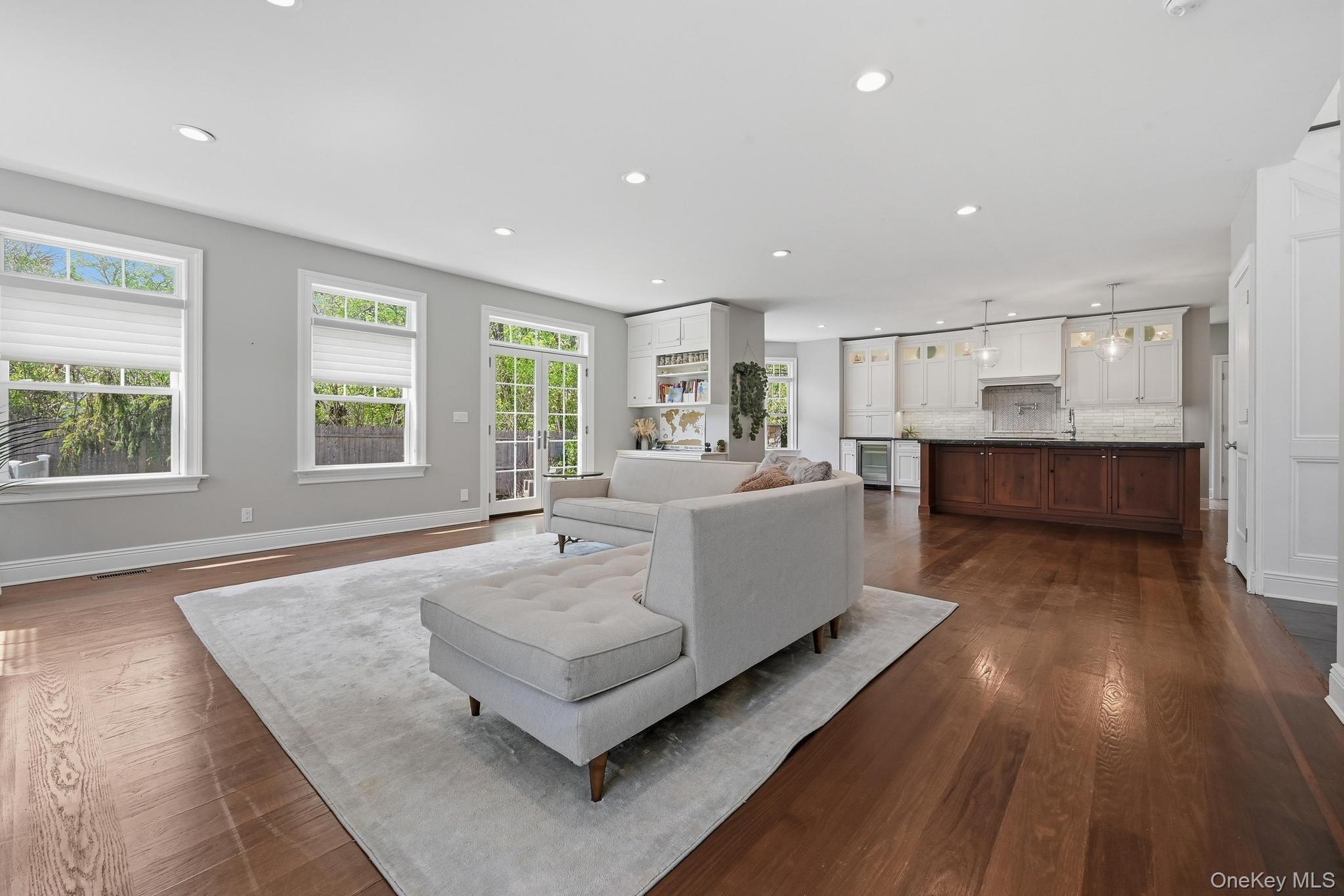 42 Skunks Misery Road Locust Valley, NY 11560 - Photo 8 of 50