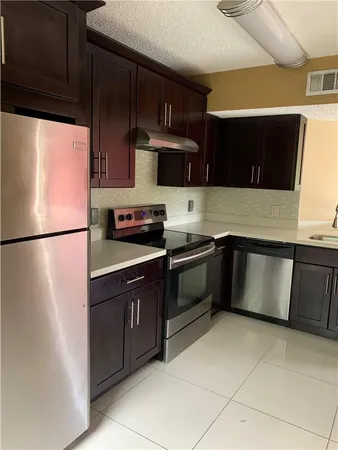 $2,350 | 8891 Wiles Road, Unit 308, Coral Springs, FL 33067