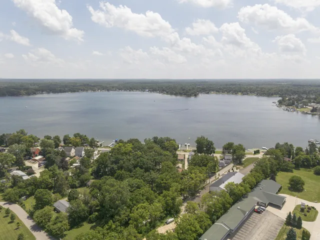 $475,000 | 11994 North Main Street, Whitmore Lake, MI 48189