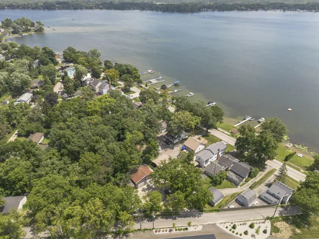 $475,000 | 11994 North Main Street, Whitmore Lake, MI 48189