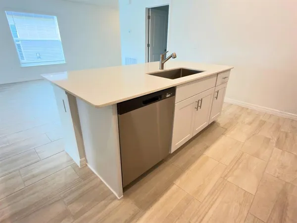 $2,500 | 2318 Allium Roseum Lane, Plant City, FL 33565