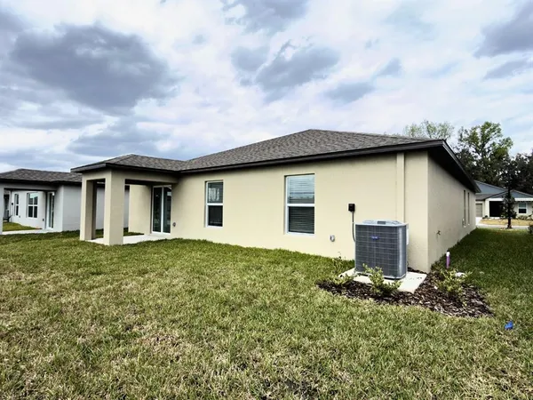 $2,500 | 2318 Allium Roseum Lane, Plant City, FL 33565