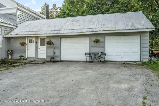 $849,000 | 378 County Road 354, Preston Hollow, NY 12469