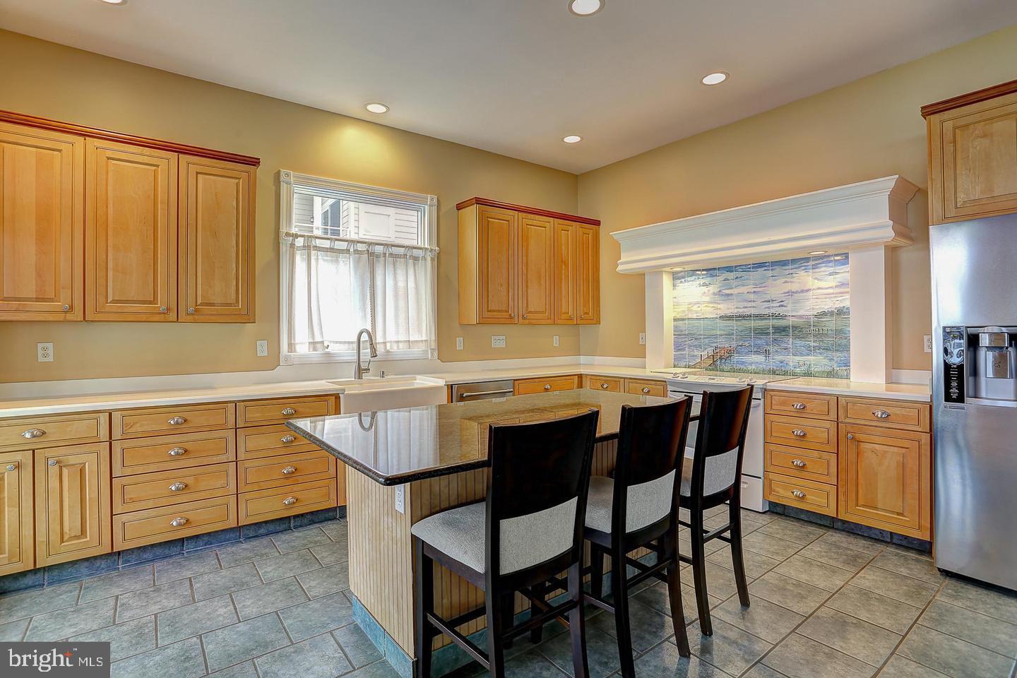 457 Edgewater Road Pasadena, MD 21122 - Photo 13 of 47