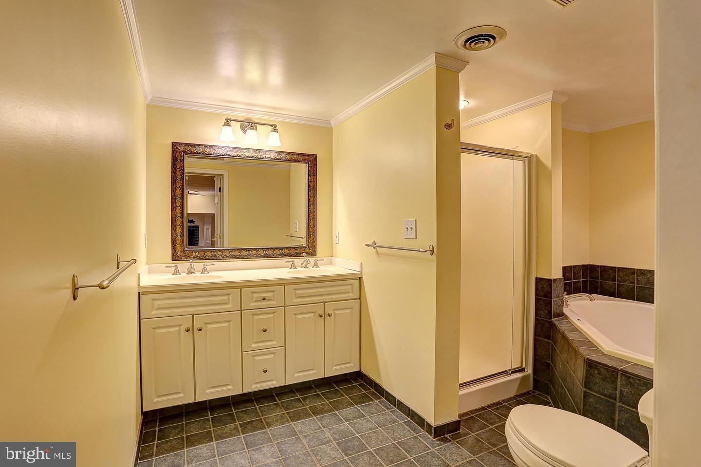 457 Edgewater Road Pasadena, MD 21122 - Photo 24 of 47