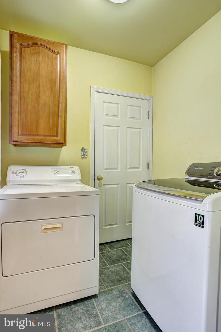 457 Edgewater Road Pasadena, MD 21122 - Photo 31 of 47