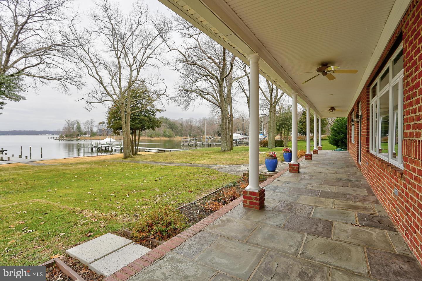 457 Edgewater Road Pasadena, MD 21122 - Photo 32 of 47