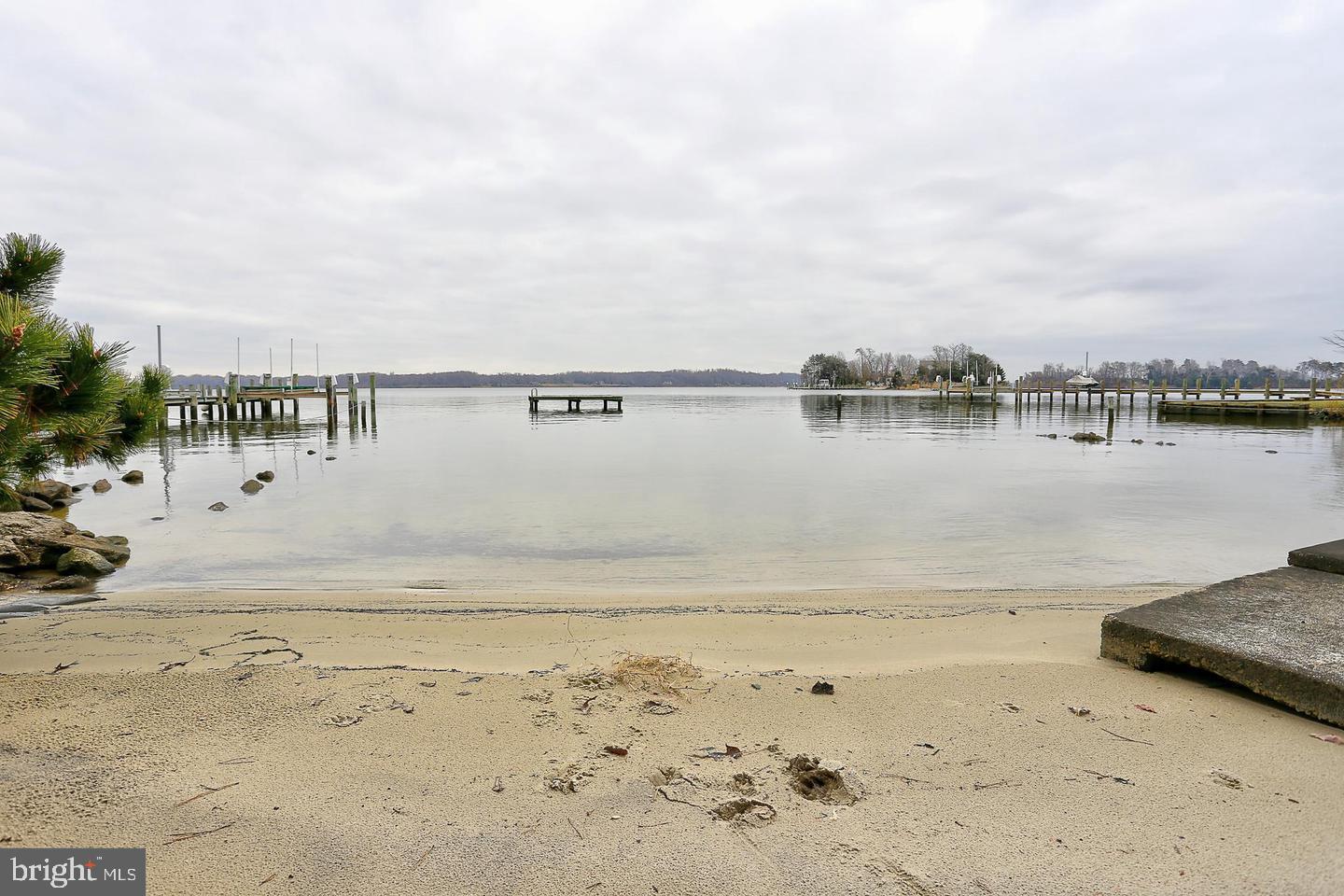 457 Edgewater Road Pasadena, MD 21122 - Photo 45 of 47