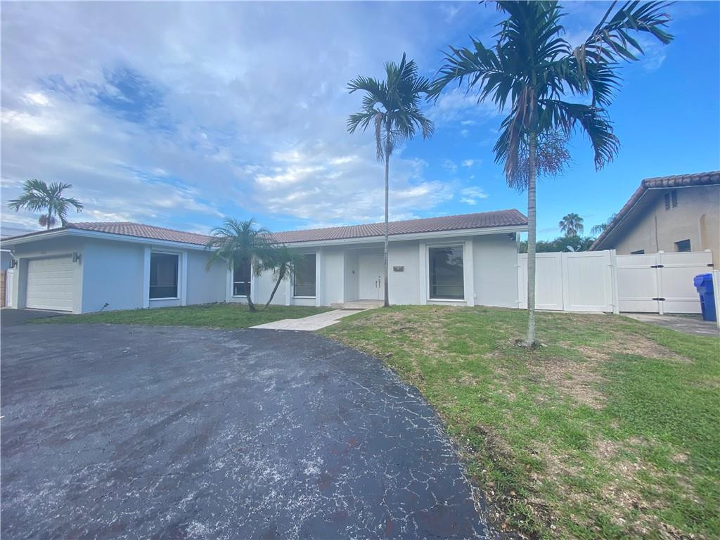 3411 North Park Road Hollywood, FL 33021 - Photo 34 of 35 Photo 34