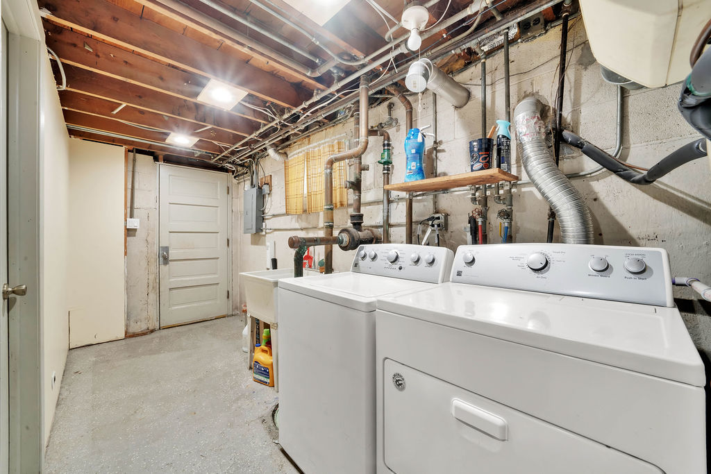 11400 South Ridgeland Avenue Worth, IL 60482 - Photo 15 of 24