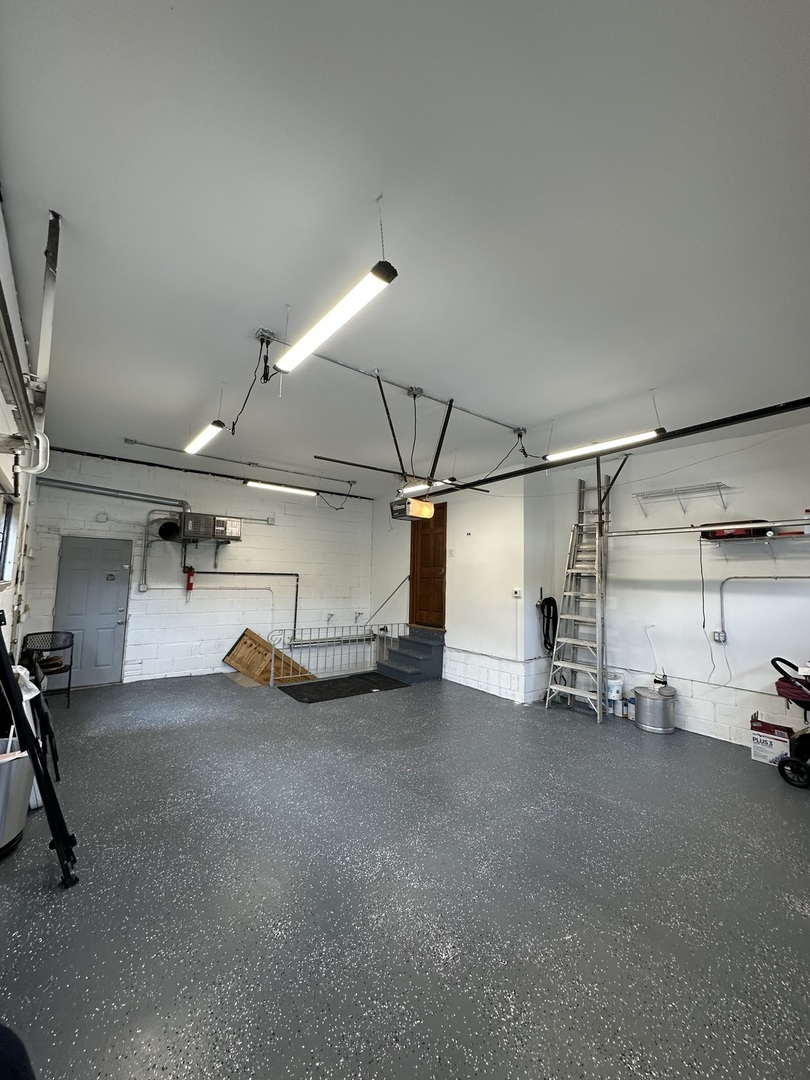 11400 South Ridgeland Avenue Worth, IL 60482 - Photo 17 of 24