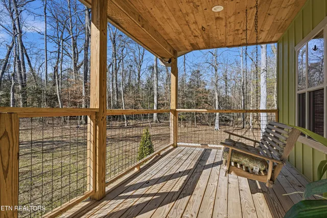 $849,900 | 960 Deerwood Drive, Dandridge, TN 37725