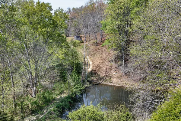 $209,900 | 225 Dale Richardson Lane, Gainesboro, TN 38562