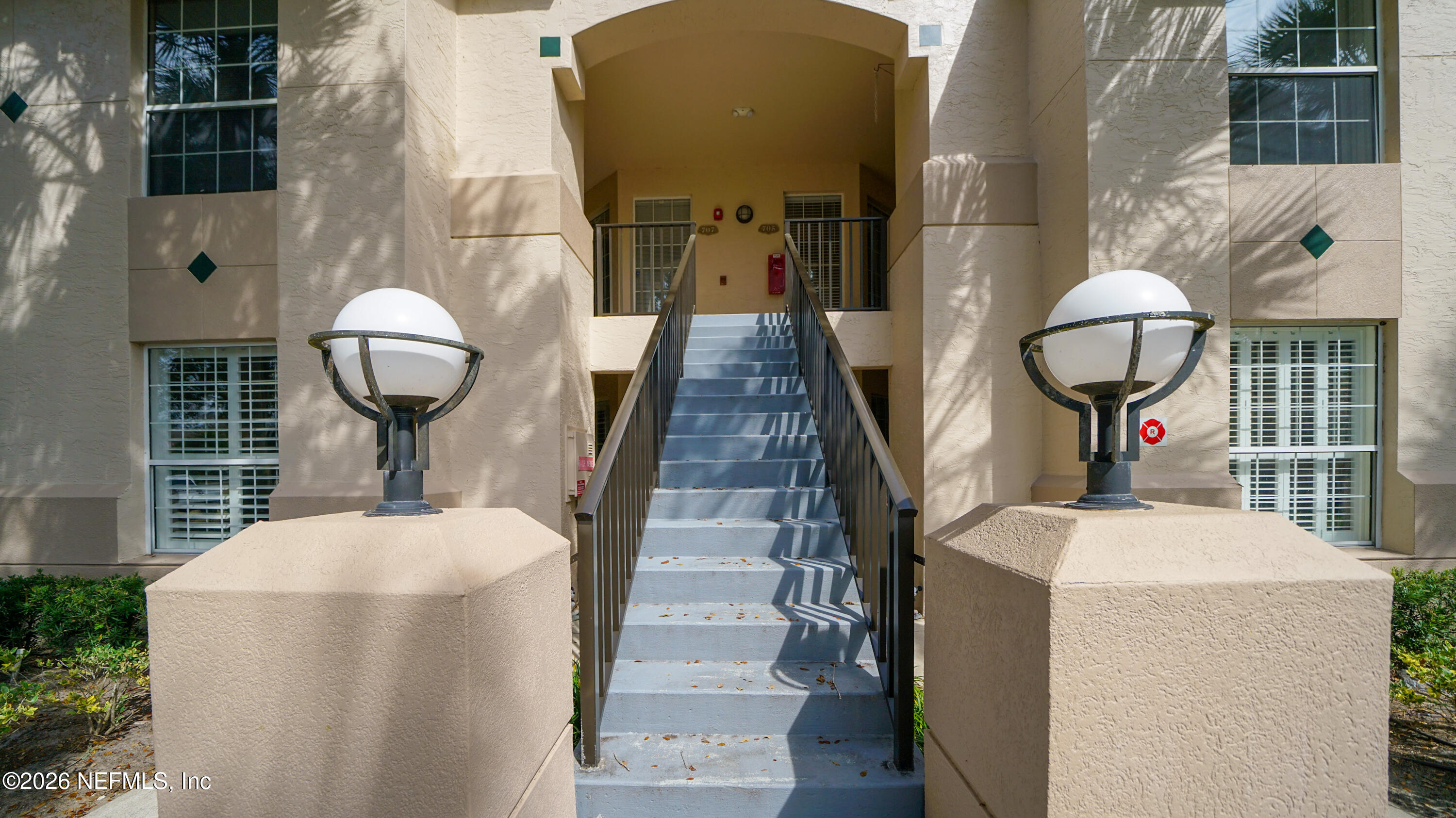 705 Augusta Circle St. Augustine, FL 32086 - Photo 39 of 53 a view of a entryway of a house