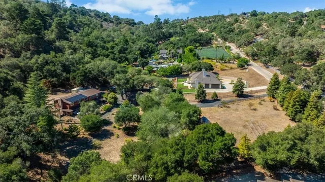 $1,350,000 | 1398 Deer Canyon Road, Arroyo Grande, CA 93420