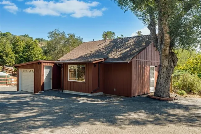 $1,350,000 | 1398 Deer Canyon Road, Arroyo Grande, CA 93420