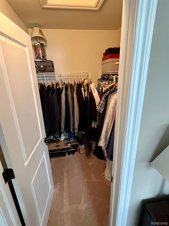 935 Barclay Circle Rochester Hills, MI 48307 - Photo 22 of 31