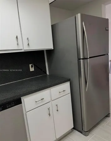 $2,000 | 1251 Northeast 108th Street, Unit 408, Miami, FL 33161