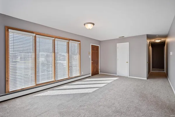 $220,000 | 2894 County Rd S 500 West, Russiaville, IN 46979