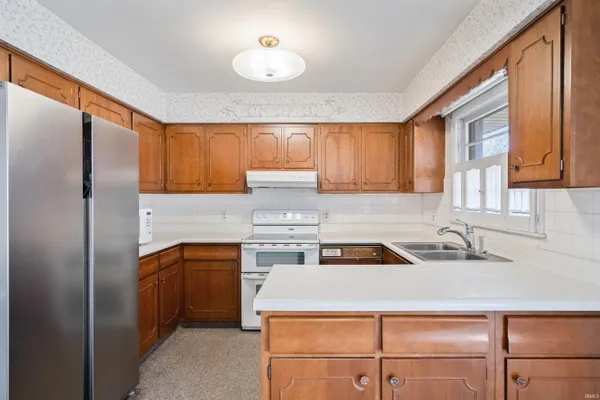 $220,000 | 2894 County Rd S 500 West, Russiaville, IN 46979