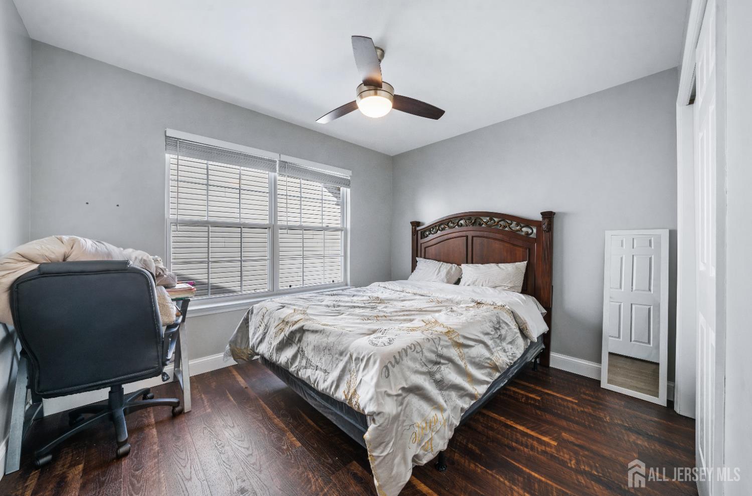 42 Springfield Road North Brunswick, NJ 08902 - Photo 16 of 26