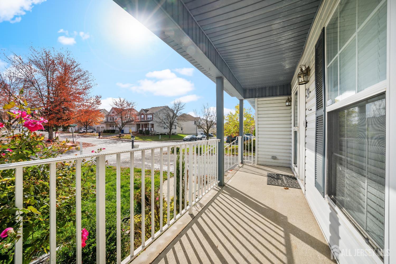 42 Springfield Road North Brunswick, NJ 08902 - Photo 3 of 26