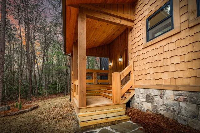 $1,190,000 | 45 Shermans Court, McCaysville, GA 30555