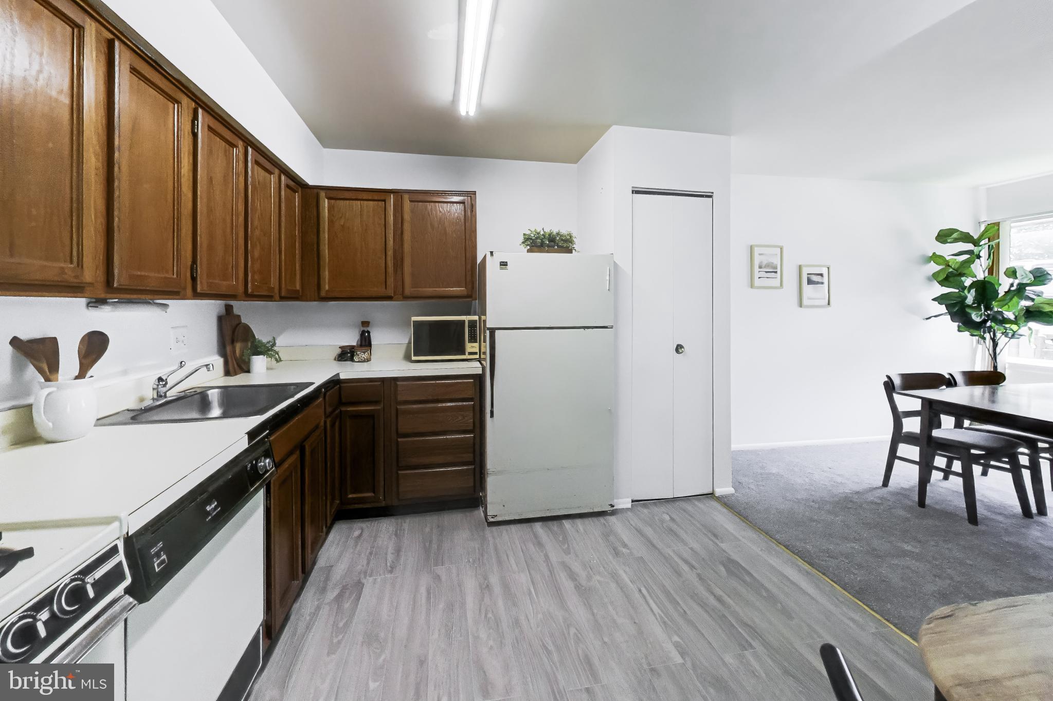 14424 Parkvale Road, Unit 2 Rockville, MD 20853 - Photo 10 of 19