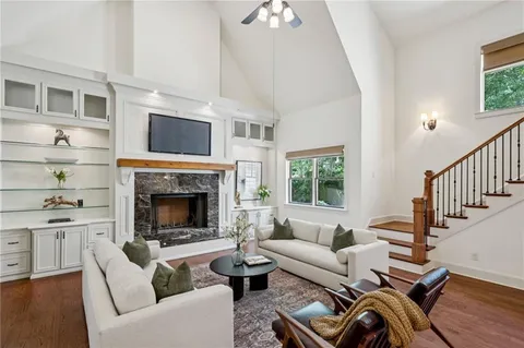 $1,700,000 | 279 Lakeview Avenue Northeast, Atlanta, GA 30305