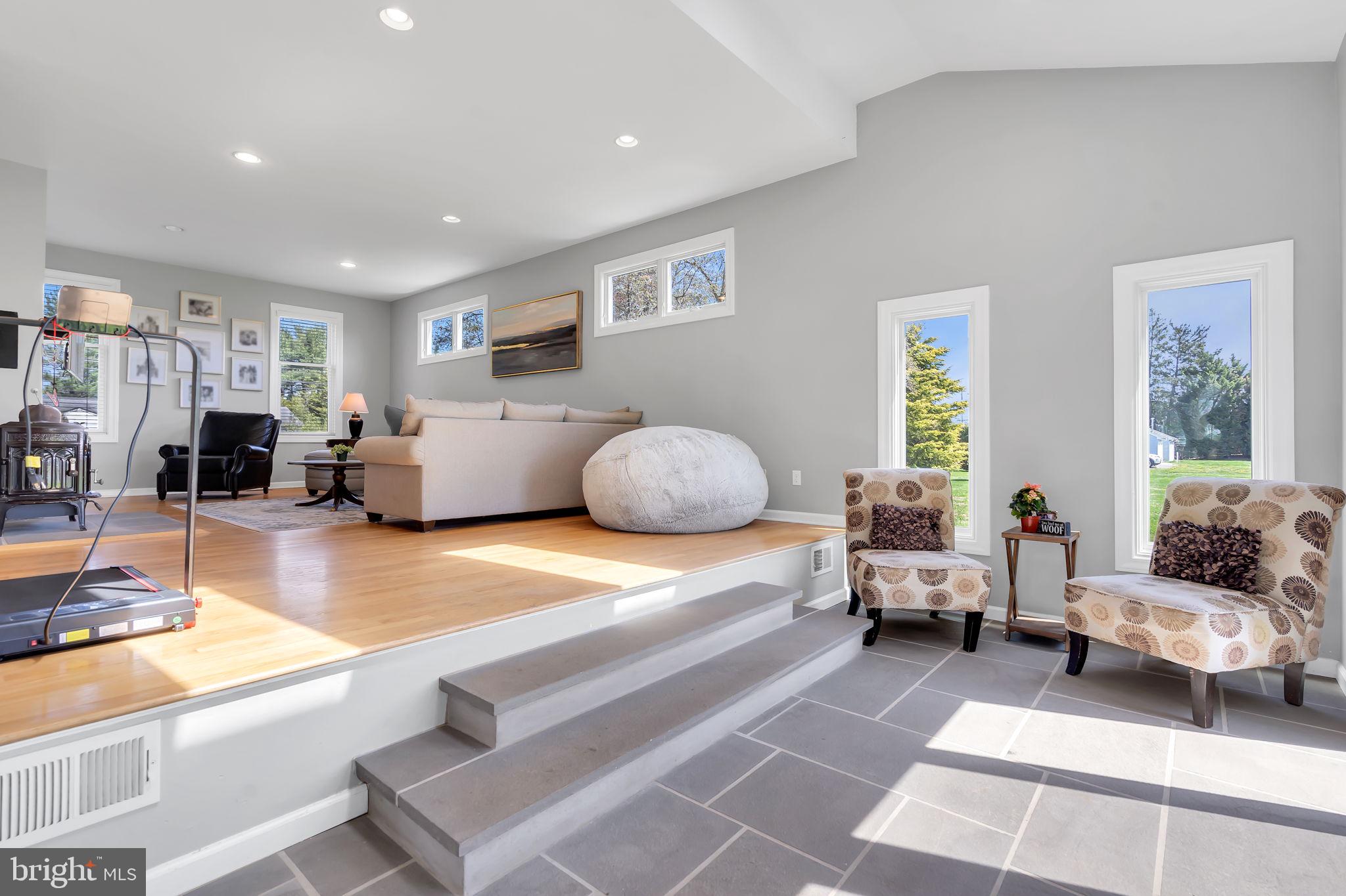 10 Woosamonsa Road Pennington, NJ 08534 - Photo 24 of 60