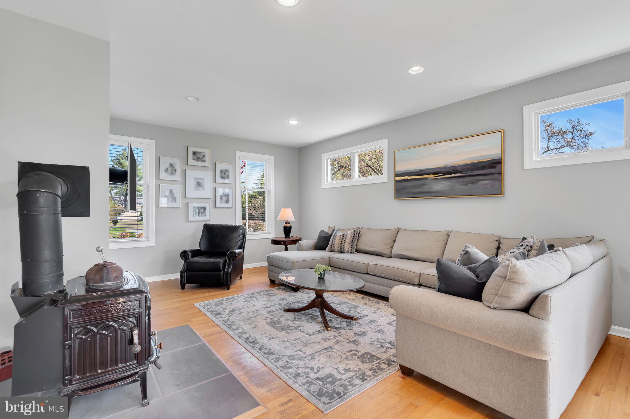 10 Woosamonsa Road Pennington, NJ 08534 - Photo 26 of 60