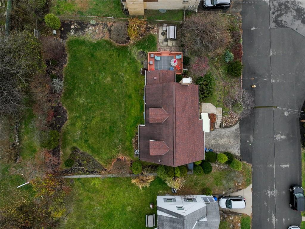 1446 Kinmount Street Pittsburgh, PA 15205 - Photo 36 of 38 an aerial view of multiple house
